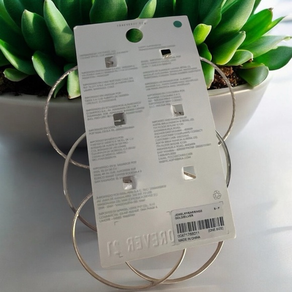 Forever 21 Large Hoop Set (3 Pair), NWT - Picture 3 of 3